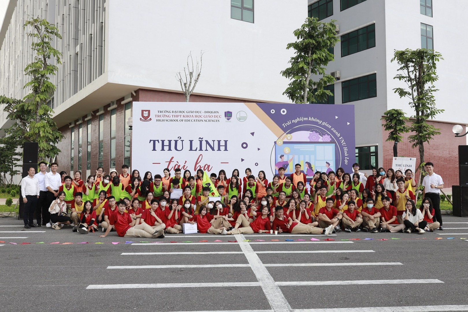 Trường THPT Khoa học Giáo dục (HES) “HÀNH TRÌNH CỦA NHỮNG THỦ LĨNH TÀI BA”