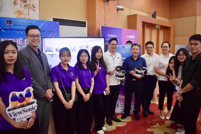 Chương trình đào tạo Thạc sĩ Quản trị công nghệ giáo dục có gì đặc biệt?