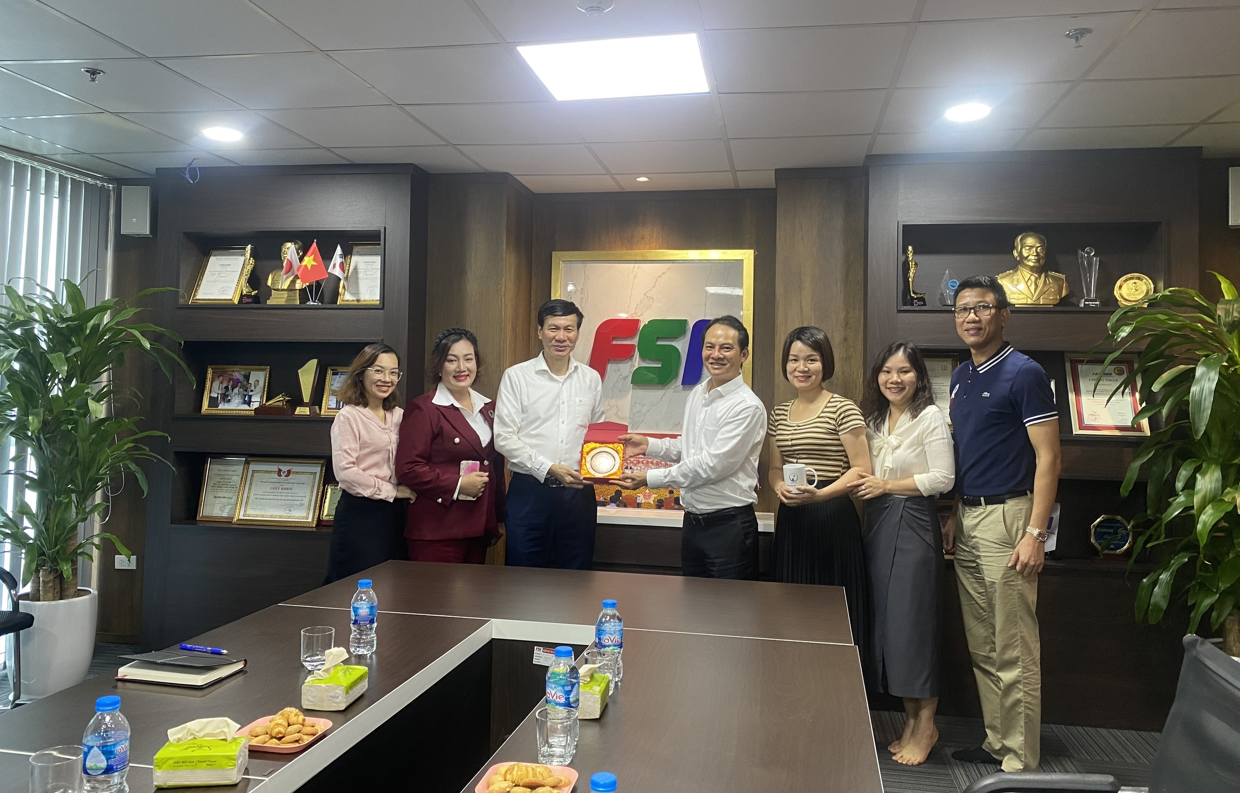 Trường ĐHGD đẩy mạnh phát triển hợp tác với FSI nhằm đào tạo nguồn nhân lực chất lượng cao trong lĩnh vực công nghệ